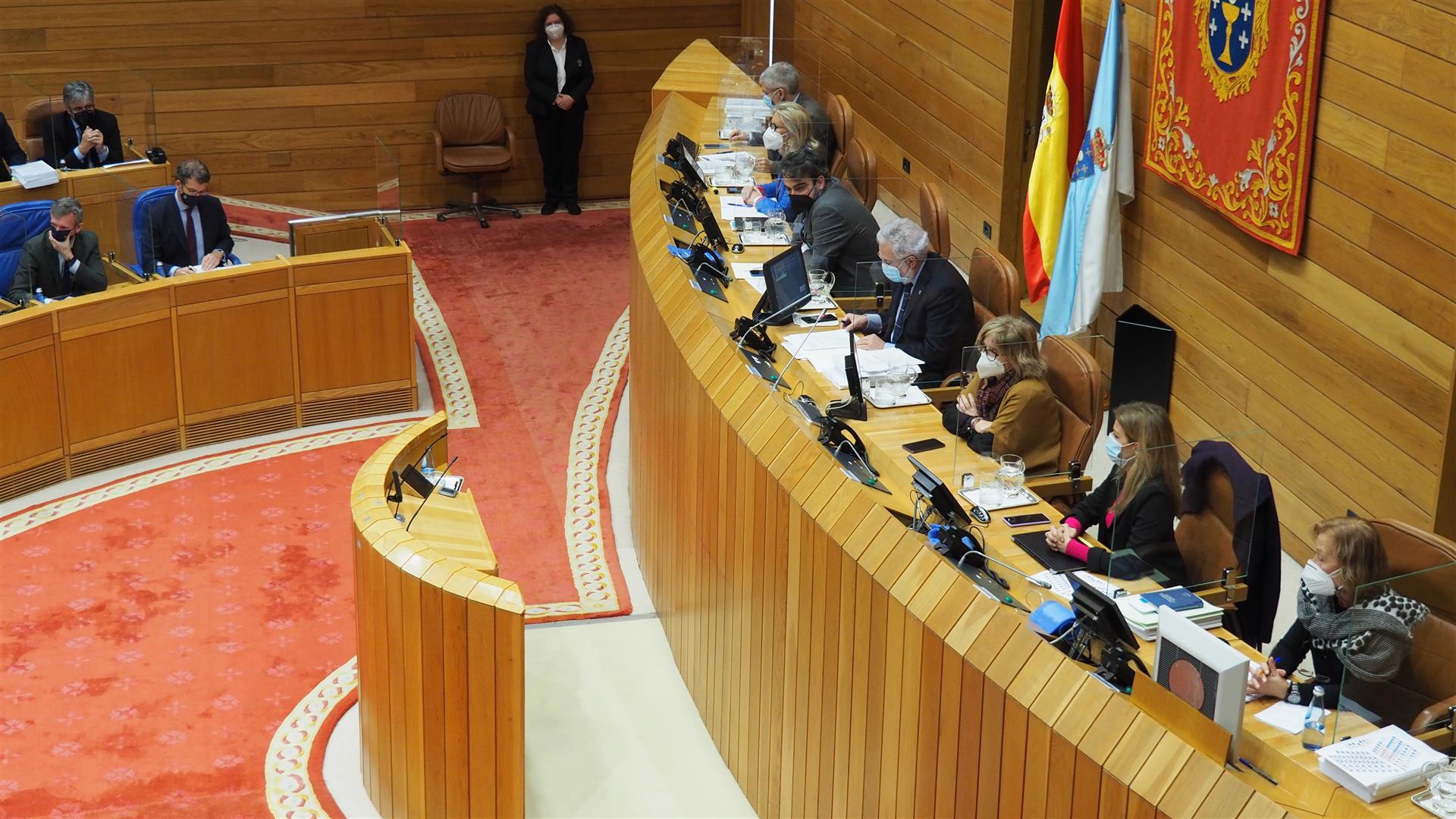 Foto da noticia:Intervención do presidente do Parlamento de Galicia co gallo do 40 aniversario do referendo do Estatuto de Autonomía de Galicia 